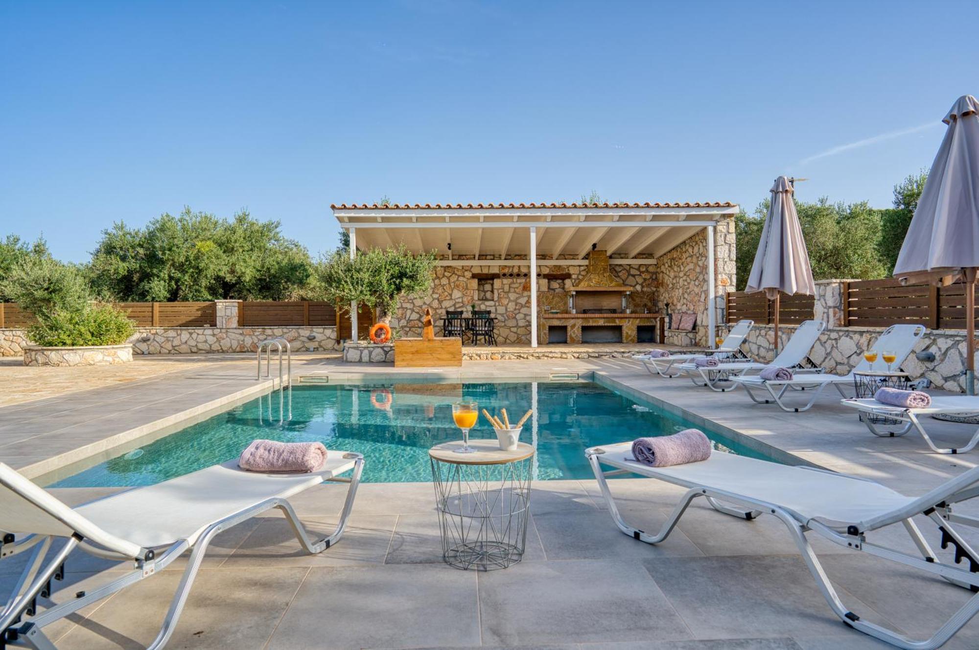 Astarte Villas - Astra Private Villas With Pool Vasilikí Exterior foto